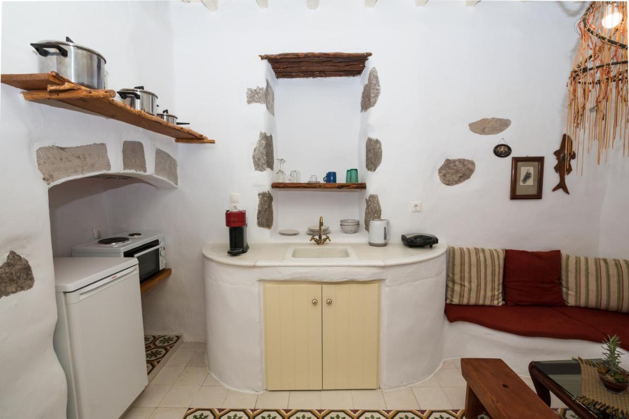 Appartement Αlexandra Studio à Plaka  Extérieur photo